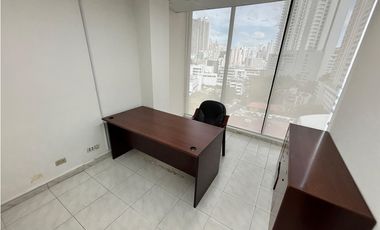 OBARRIO / OFICINA AMOBLADA / PH OMEGA / 234M2 / 5 PARKIN