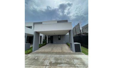 SE VENDE TOWN HOMES en Panamá Pacífico/MC2