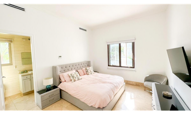 SANTA MARIA / FAIRWAY ESTATE / CASA DE LUJO AMOBLADA 800M2