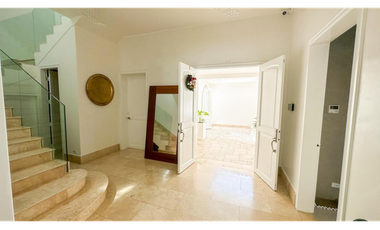 SANTA MARIA / FAIRWAY ESTATE / CASA DE LUJO AMOBLADA 800M2