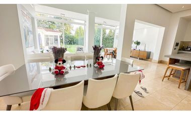 SANTA MARIA / FAIRWAY ESTATE / CASA DE LUJO AMOBLADA 800M2