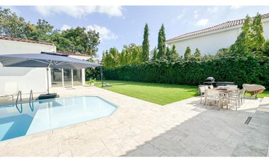 SANTA MARIA / FAIRWAY ESTATE / CASA DE LUJO AMOBLADA 800M2