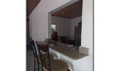 VENDO CASA EN ANTON PROV DE COCLE  SECTOR DE GUABAS ABAJO