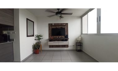 SE VENDE APARTAMENTO EN TUMBA MUERTO