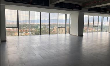 Se Arrienda Oficina en Centro Empresarial Elemento