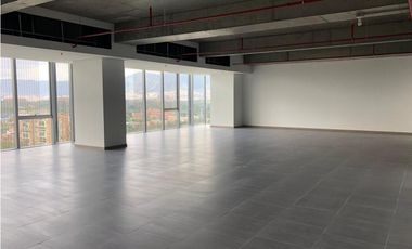 Se Arrienda Oficina en Centro Empresarial Elemento