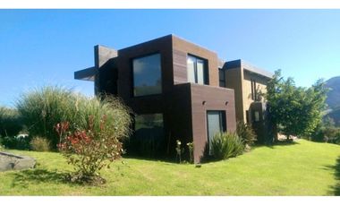 Se Vende Casa en La Calera