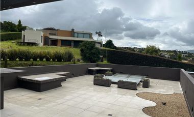 Se Vende Casa en La Calera