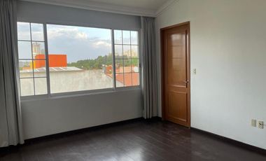 PRECIOSA CASA EN CONDOMINIO EN VENTA INTERLOMAS