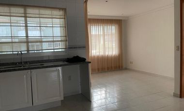 PRECIOSA CASA EN CONDOMINIO EN VENTA INTERLOMAS