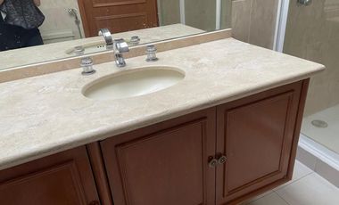 PRECIOSA CASA EN CONDOMINIO EN VENTA INTERLOMAS