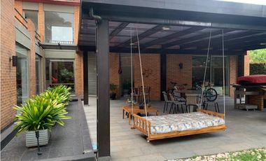 Se Arrienda Casa en San Simon