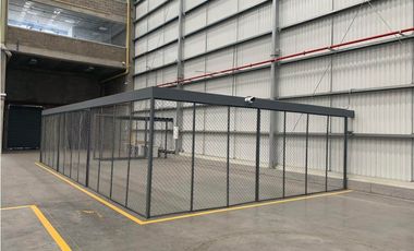 Bodega 2.500 M2 Arrienda o Vende Zona Franca