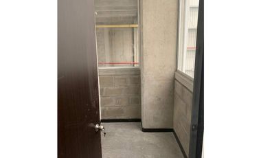 Bodega 2.500 M2 Arrienda o Vende Zona Franca