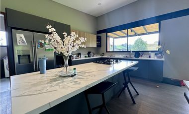 Venta de Casa Campestre en El Retiro Pantanillo