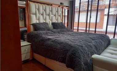 Casa en arriendo ubicado en Cedritos de Area 140 metros