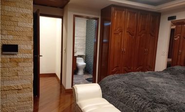 Casa en arriendo ubicado en Cedritos de Area 140 metros