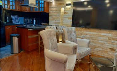Casa en arriendo ubicado en Cedritos de Area 140 metros