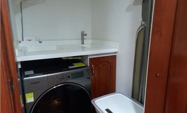 Casa en arriendo ubicado en Cedritos de Area 140 metros