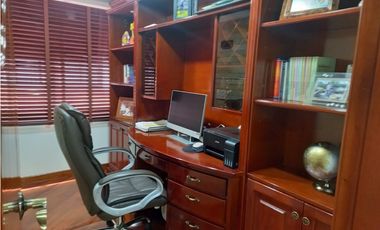 Casa en arriendo ubicado en Cedritos de Area 140 metros