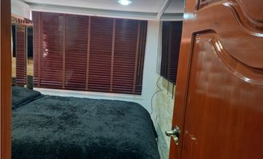 Casa en arriendo ubicado en Cedritos de Area 140 metros