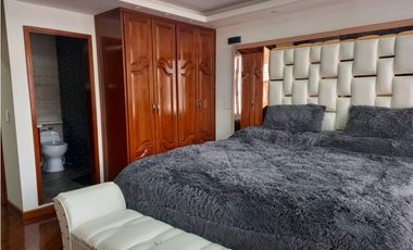 Casa en arriendo ubicado en Cedritos de Area 140 metros