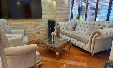 Casa en arriendo ubicado en Cedritos de Area 140 metros