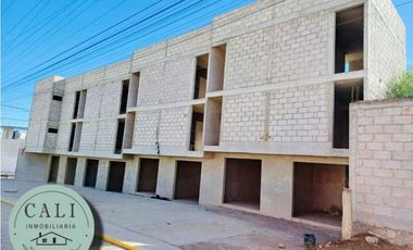 Se VENDE Edificio en Zona Universitaria el Palmar