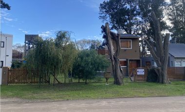 Casa Santa Clara, barrio Atlantida