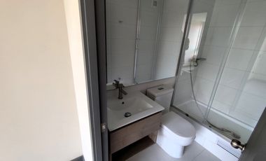 Se Arrienda Departamento Nuevo con estacionamiento en Ñuñoa