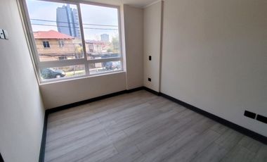 Se Arrienda Departamento Nuevo con estacionamiento en Ñuñoa