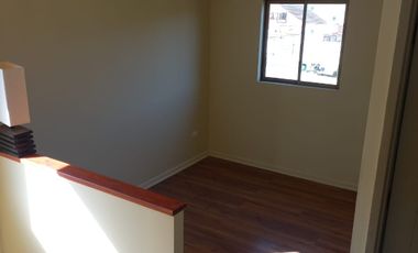 Amplia Casa en Viñedos del Boldo