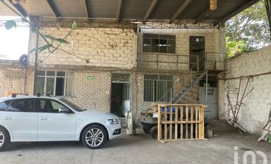 Terreno con Oficina Comercial en Renta en Coatepec; Veracruz.