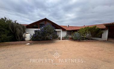 Gran Casa en Guanaqueros + 3 Cabañas en amplio terreno