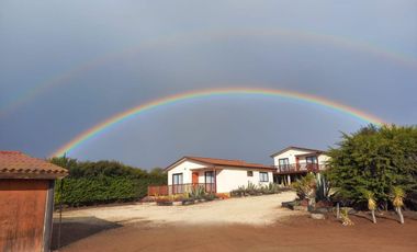 Gran Casa en Guanaqueros + 3 Cabañas en amplio terreno