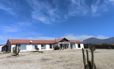 Gran Casa en Guanaqueros + 3 Cabañas en amplio terreno