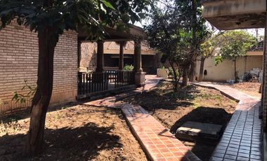 CASA EN RENTA EN MITRAS SUR PARA ESCUELA, ASILO, NOTARIA, CENTRO MEDICO!!