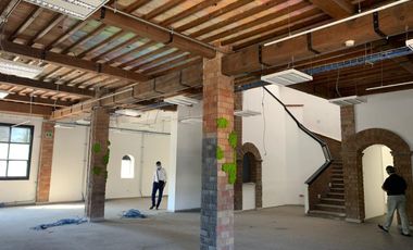 EDIFICIO EN VENTA DEL VALLE, SAN PEDRO GARZA GARCÍA, N.L.