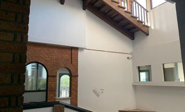 EDIFICIO EN VENTA DEL VALLE, SAN PEDRO GARZA GARCÍA, N.L.