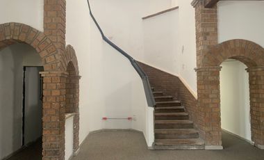 EDIFICIO EN VENTA DEL VALLE, SAN PEDRO GARZA GARCÍA, N.L.