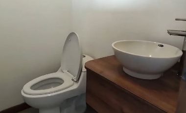 CASA EN VENTA EN CHINCHINA