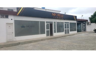 Se renta local comercial en Manta 2000