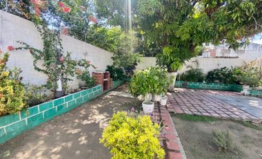 SE VENDE AMPLIA CASA EN EL BARRIO EL JARDIN, SANTA MARTA