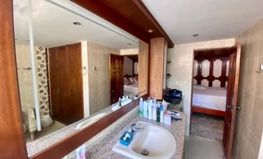 SE VENDE AMPLIA CASA EN EL BARRIO EL JARDIN, SANTA MARTA