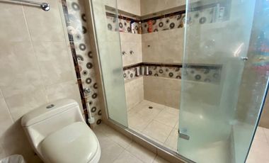 SE VENDE AMPLIA CASA EN EL BARRIO EL JARDIN, SANTA MARTA