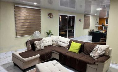 ALQUILER VACACIONAL, CASA EN NUEVA GORGONA, CON PISCINA Y AMOBLADA.