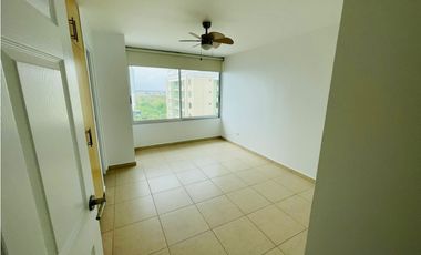 VENTA DE APARTAMENTO EN PH SOL DEL ESTE
