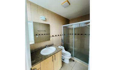 VENTA DE APARTAMENTO EN PH SOL DEL ESTE