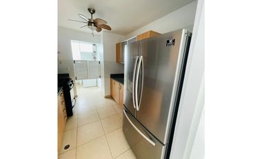 VENTA DE APARTAMENTO EN PH SOL DEL ESTE