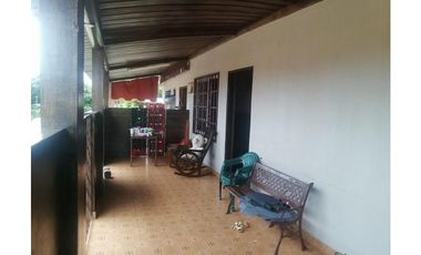 vendo casa en Arraiján, el llano detrás de la cancha